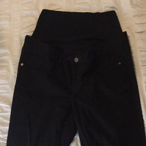 Black maternity skinny jeans, full panel